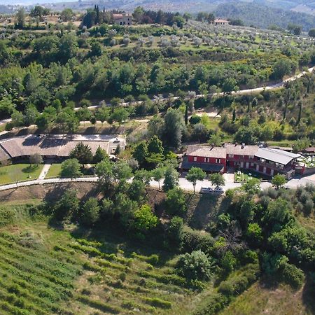 Il Poggio Dei Pettirossi Hotel Bevagna Exterior foto