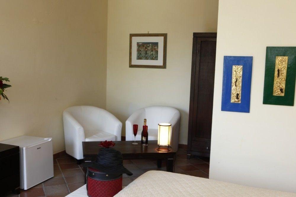 Il Poggio Dei Pettirossi Hotel Bevagna Exterior foto