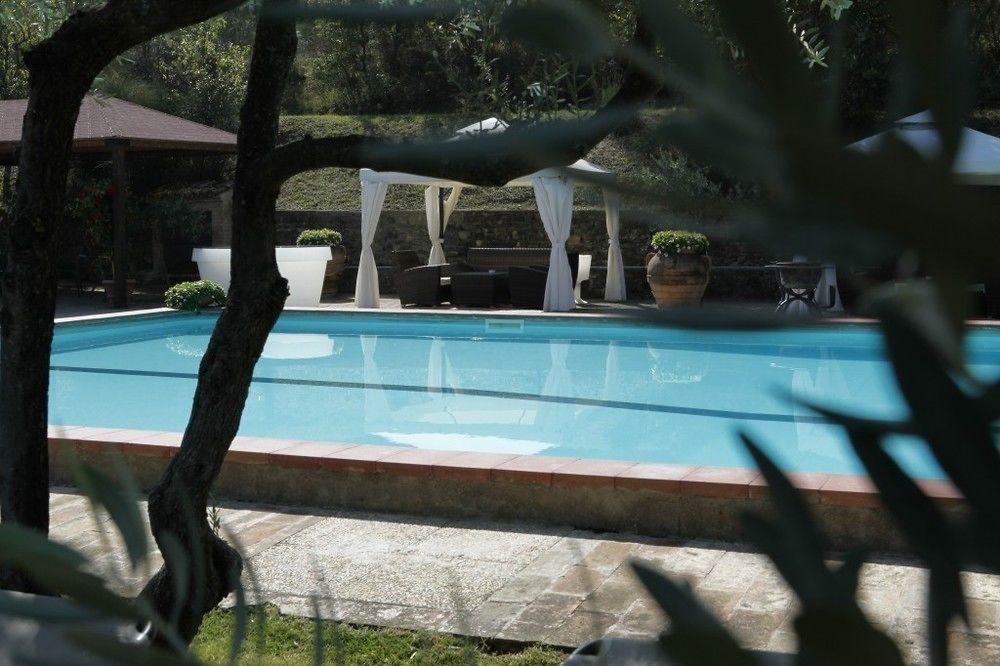 Il Poggio Dei Pettirossi Hotel Bevagna Exterior foto
