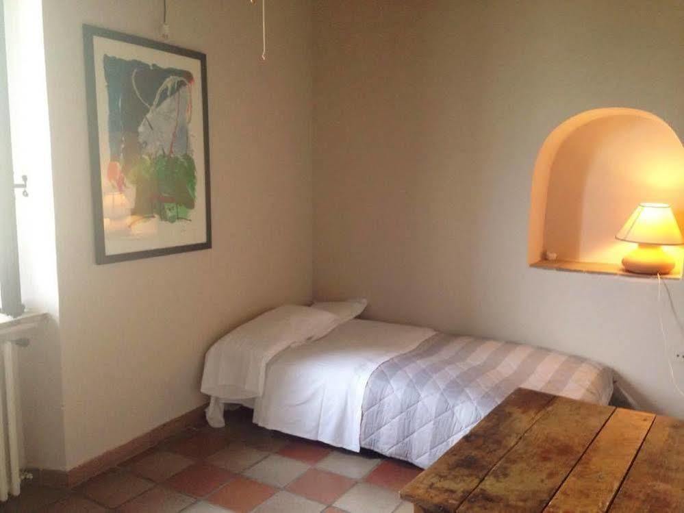 Il Poggio Dei Pettirossi Hotel Bevagna Exterior foto