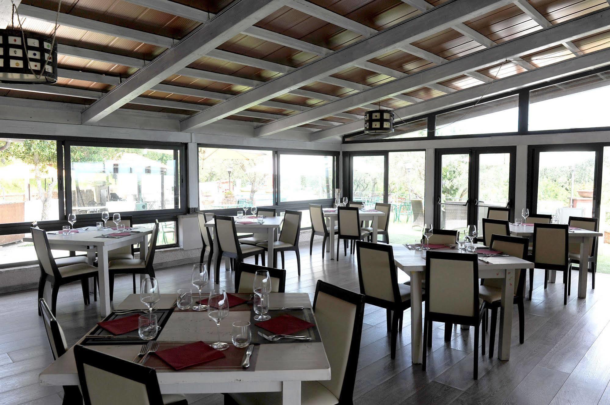 Il Poggio Dei Pettirossi Hotel Bevagna Exterior foto